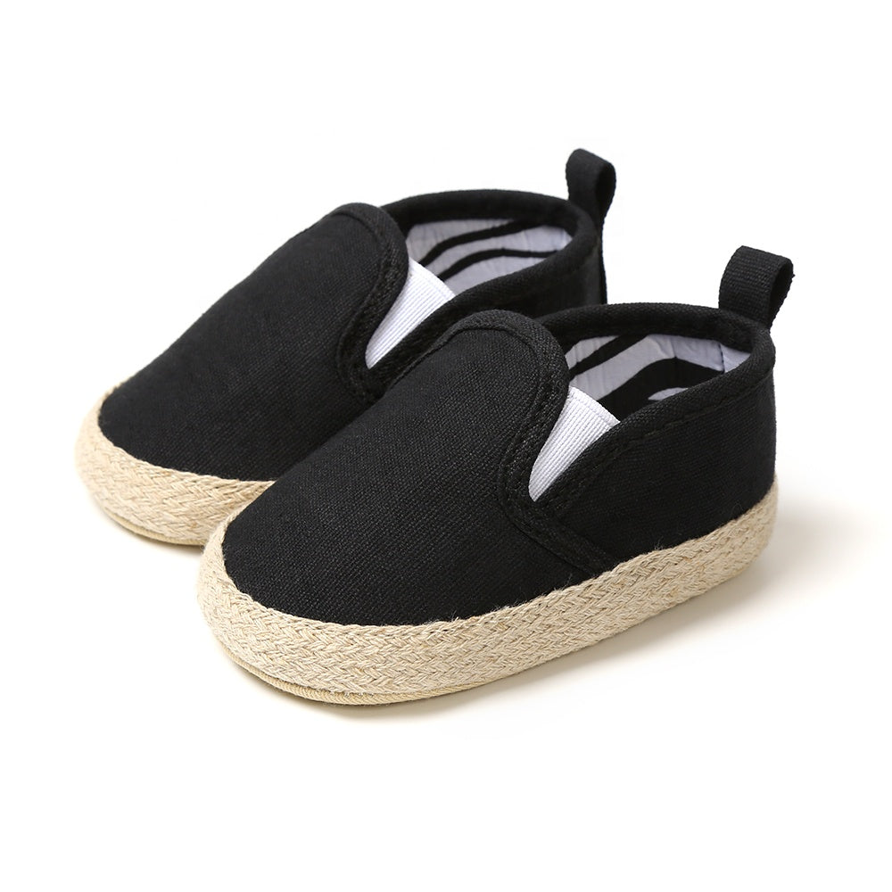 Zach Canvas Shoes in Black